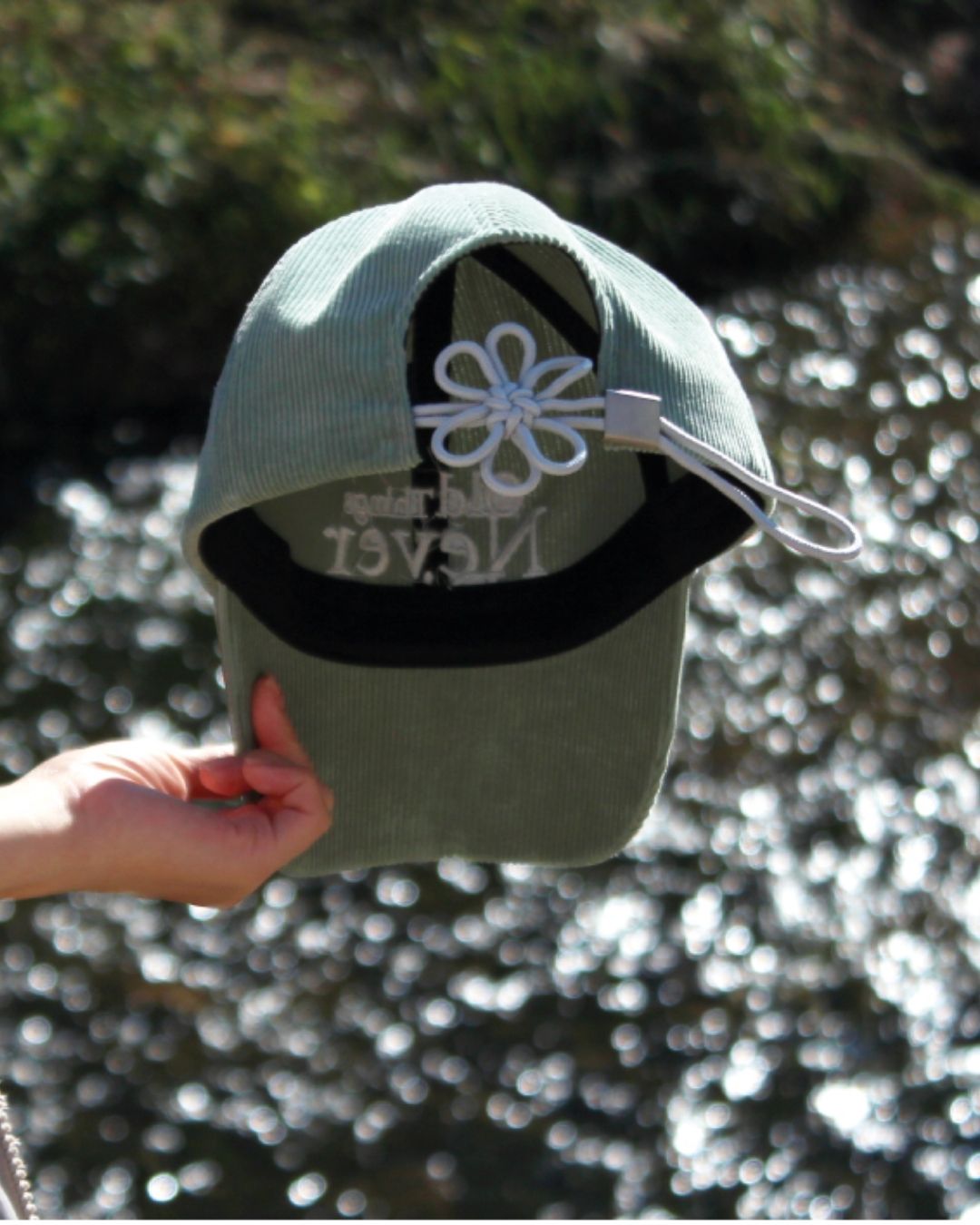 [PREORDER] ONGO Corduroy Flower Knot Cap (Dispatch Date: 17-21 Aug)